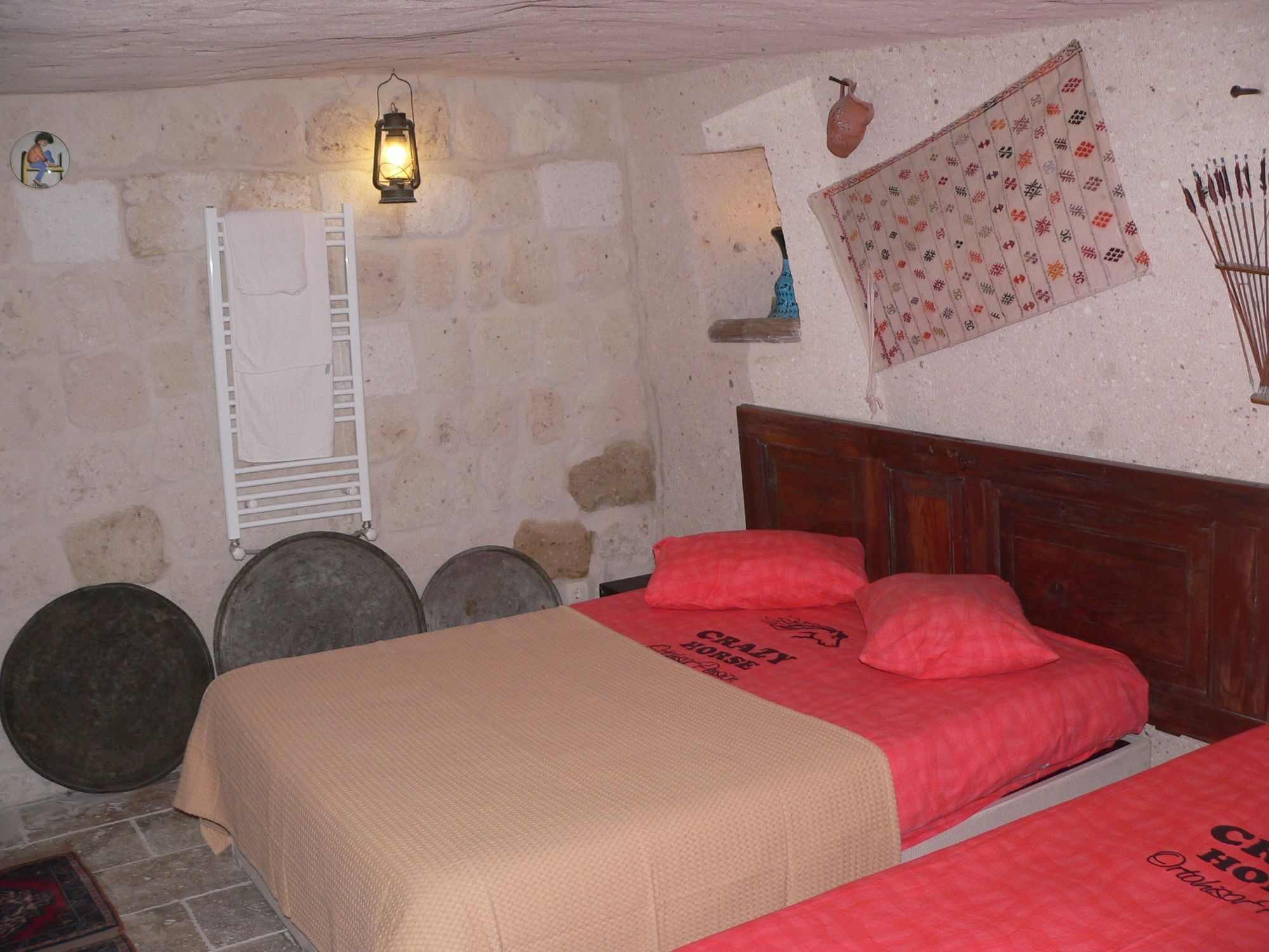 Crazy Horse Pension Ortahisar Luaran gambar