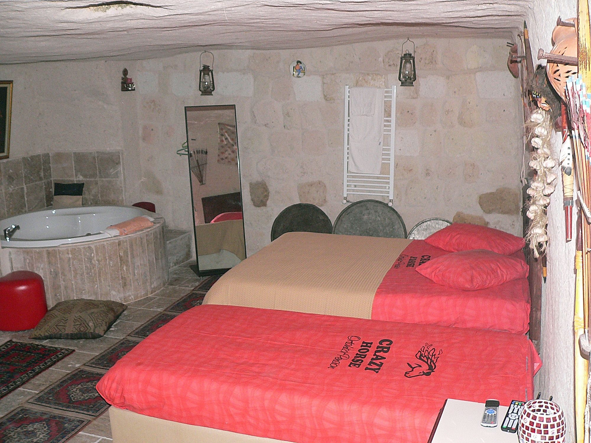 Crazy Horse Pension Ortahisar Luaran gambar
